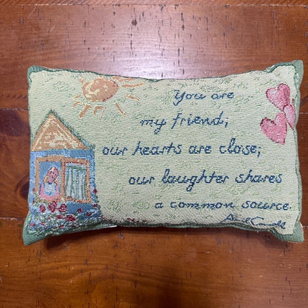 Tapestry pillow small “friends” heart house cozy